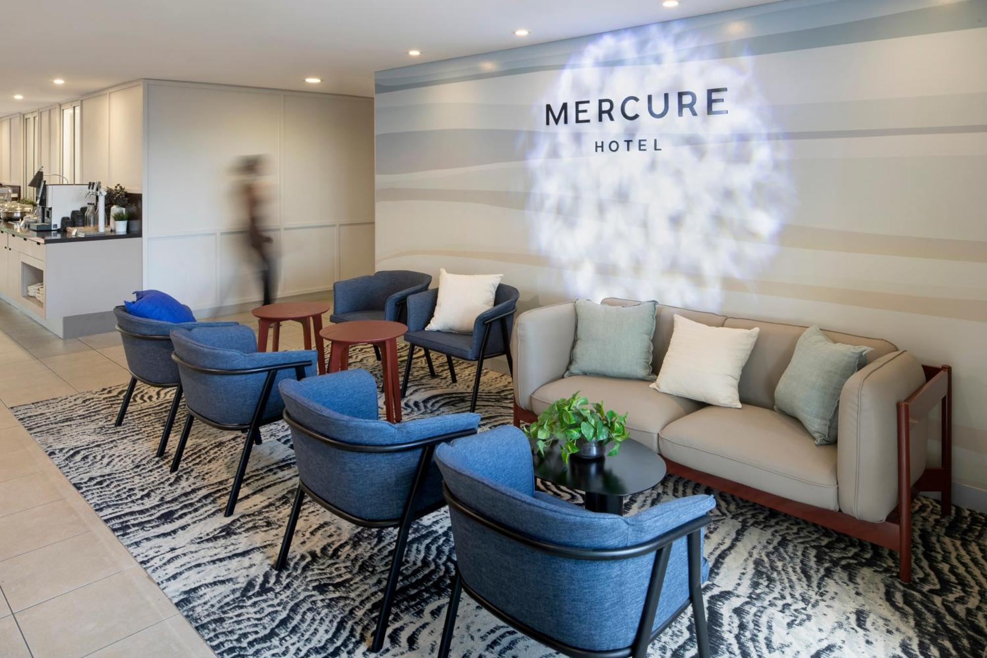 Mercure Sydney Manly Warringah Hotel Exterior photo